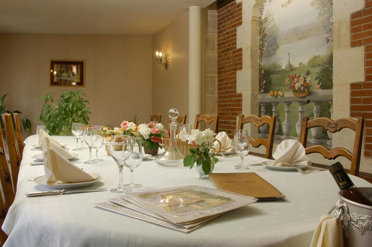 Hotel Restaurant Le Parc Мулин Екстериор снимка